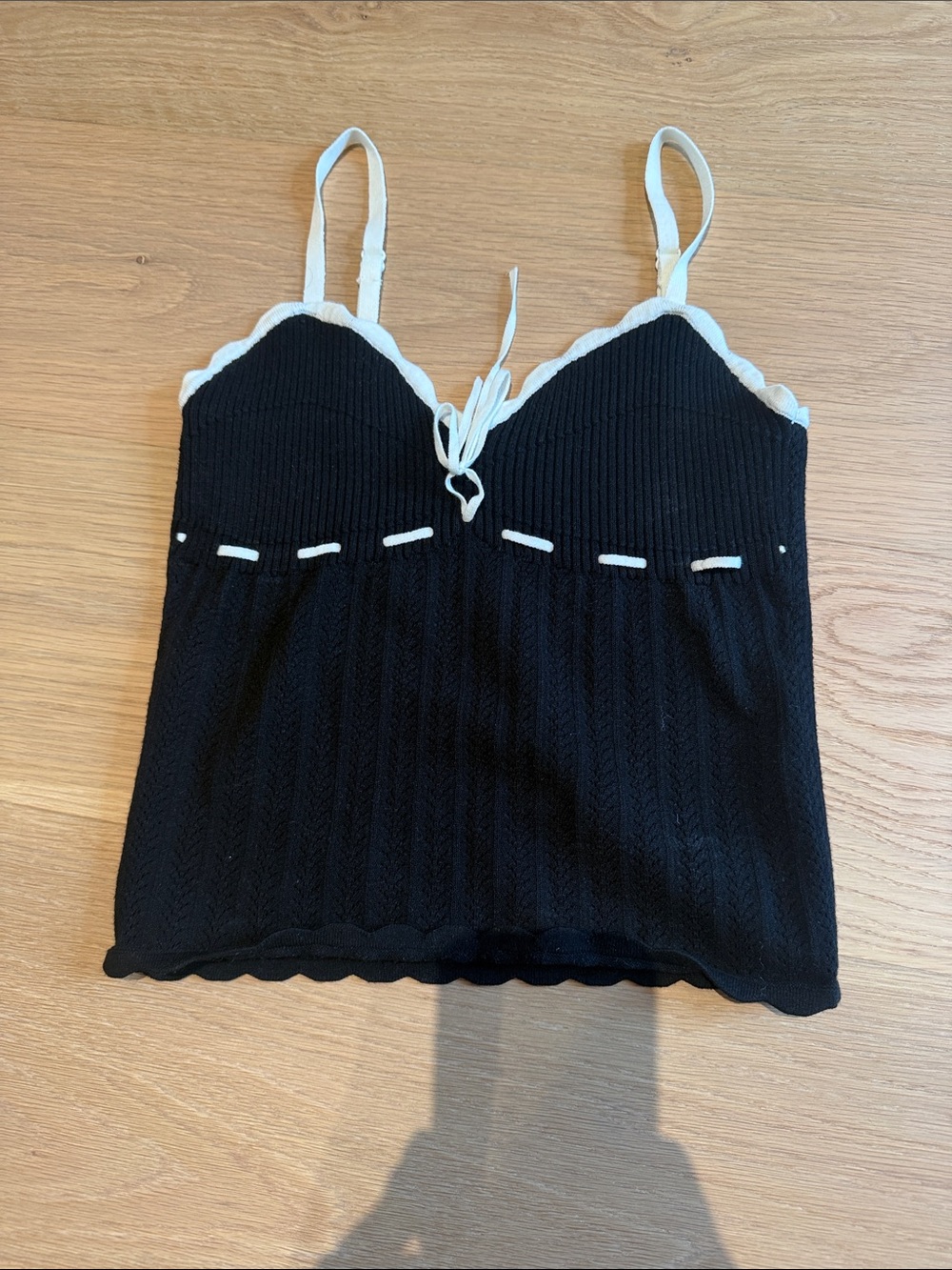 Aritzia Wilfred Black and White Scalloped Pointelle Knit Tank Top Size S